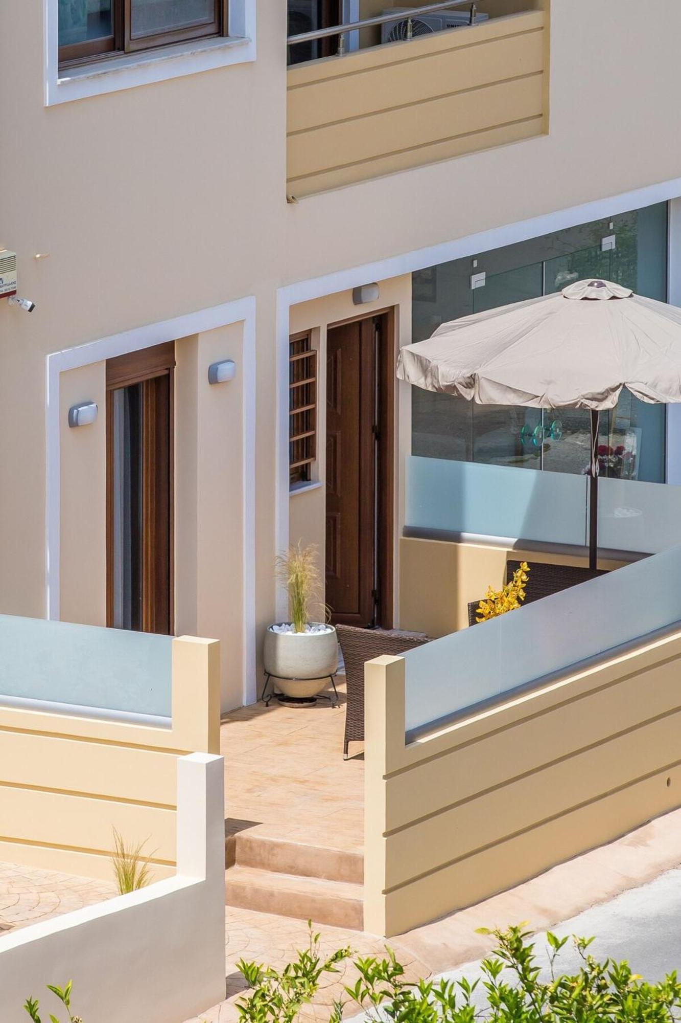 Luxury Katsoulakis In Countryside Hébergement de vacances Alikianos